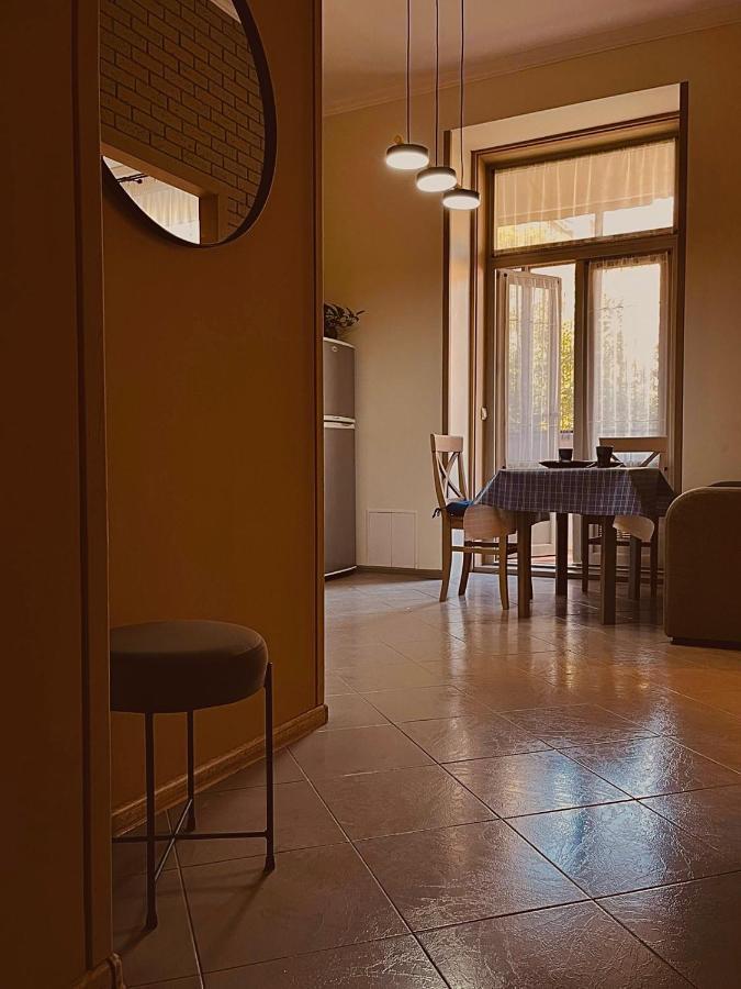 Apart23 Lviv Eksteriør bilde